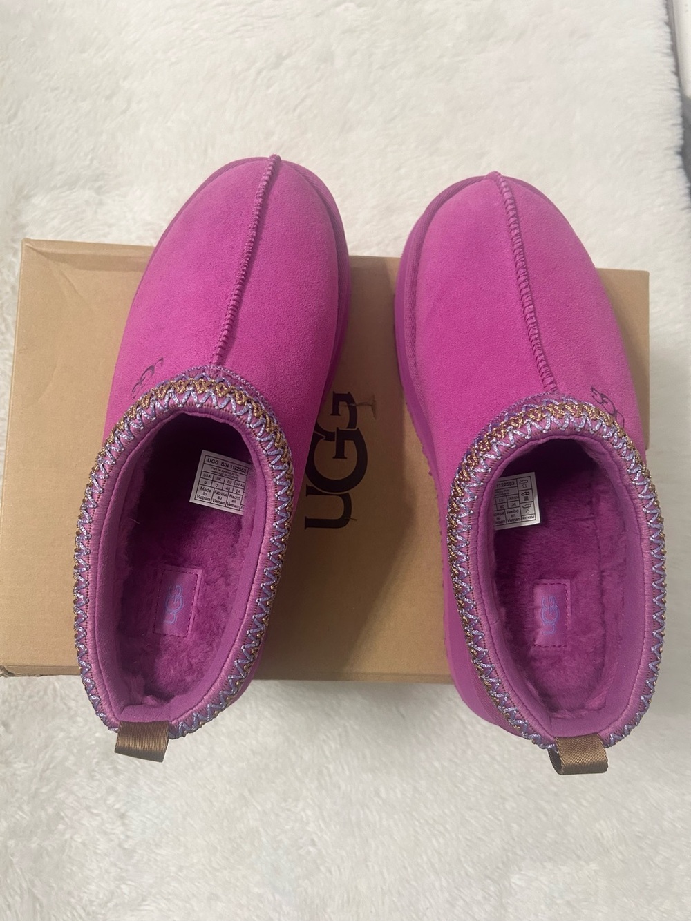 UGG Tazz Slip-On Slipper — Mangosteen - Picture 6 of 17